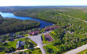 Liscombe Lodge Resort & Conference Center  3* Canada